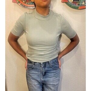 We The Free Womens Mock Neck Top Sz Med. Ribbed Green Short Sleeve Reverse Seam